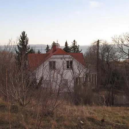 Feriehus Kamilla Balatonakali